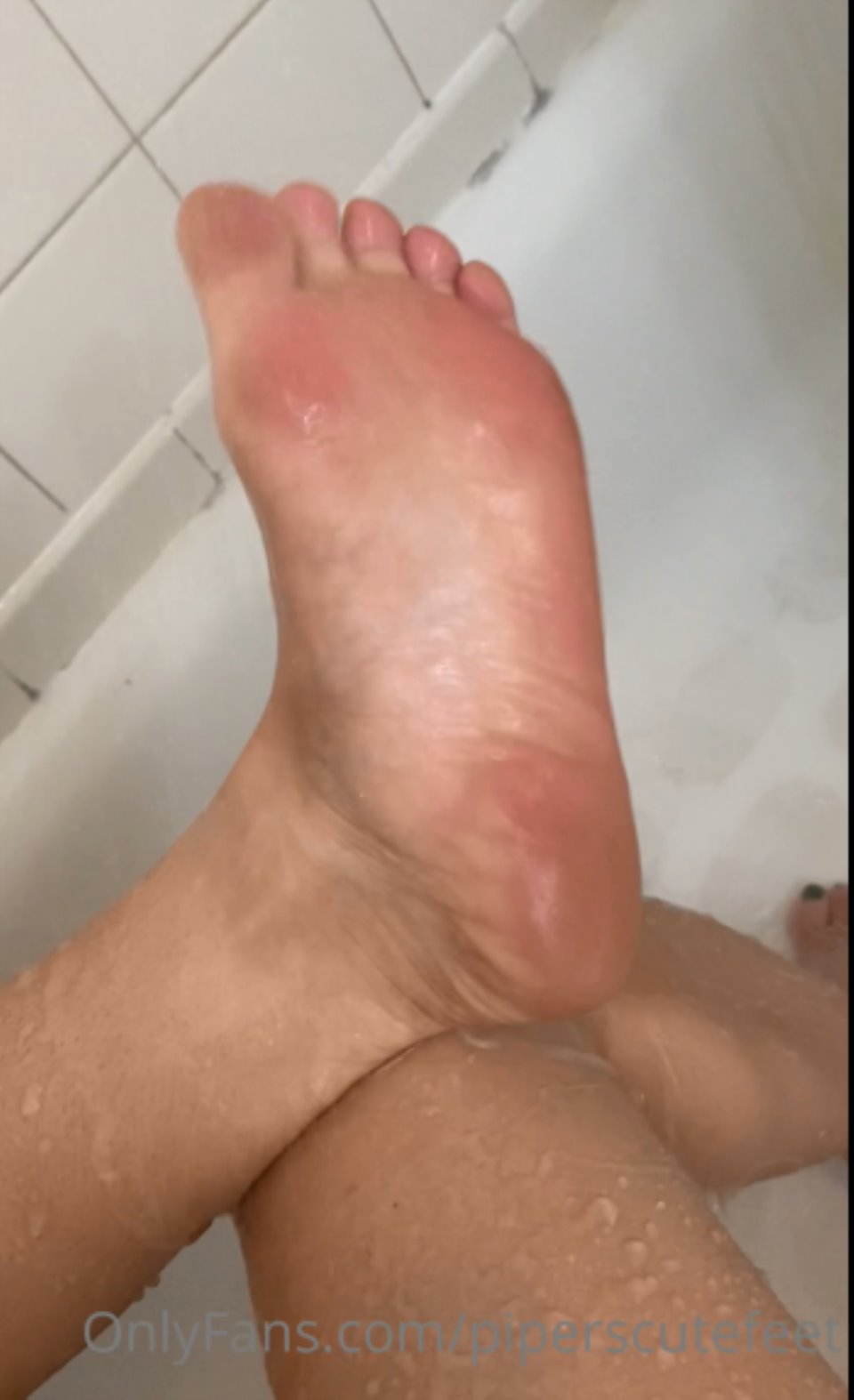 足控精品-onlyfans piperscutefeet-骚足诱惑 原版合集 2(25V,913M)